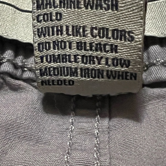 Men’s P D & C large gray shorts - Picture 3 of 4